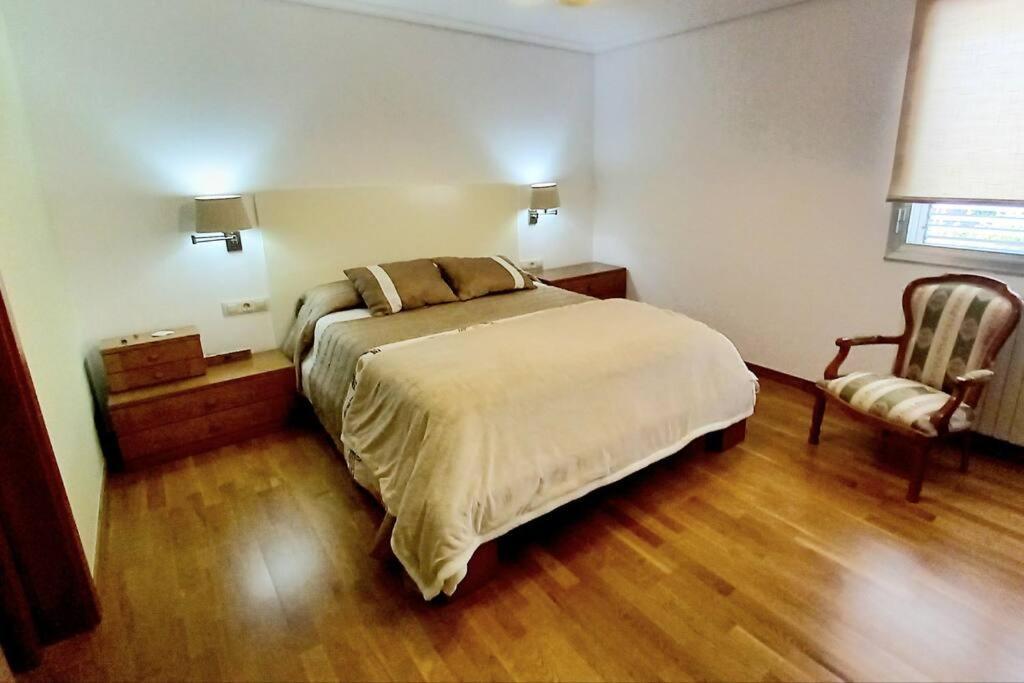 ビラノーバ・デ・アロウサRias Bajas Apartamento Con Jardinアパートメント エクステリア 写真